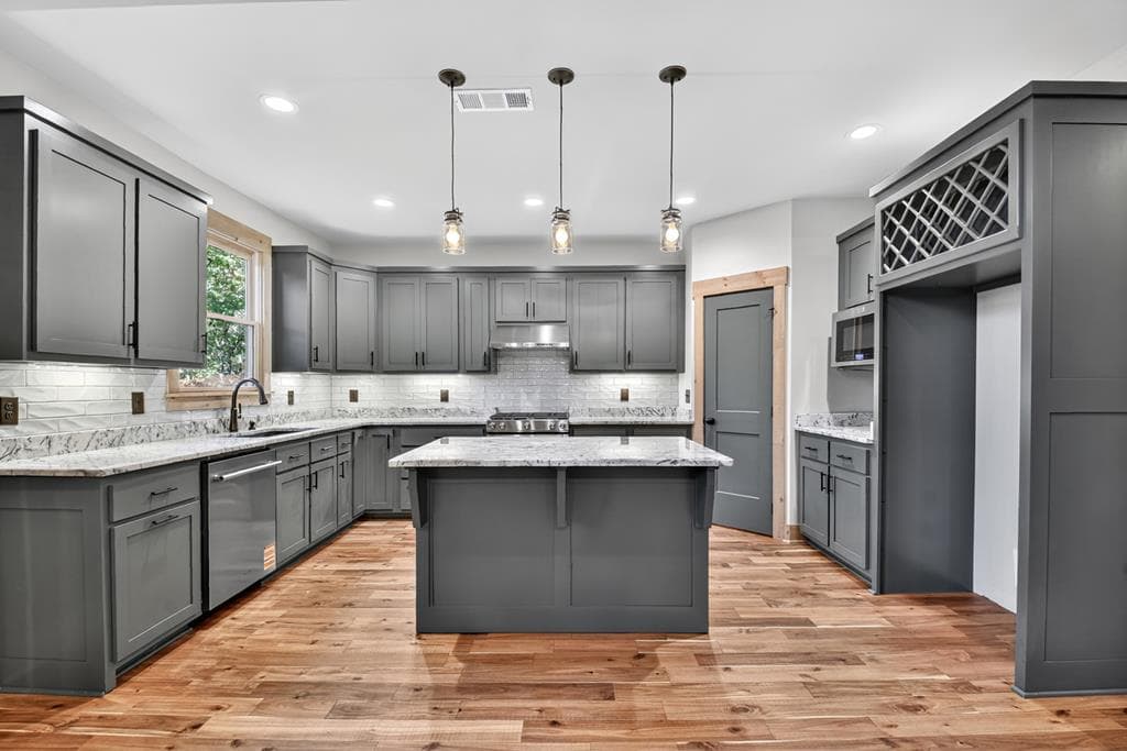 382 Pocaset Drive, Ellijay GA 30540 - Photo
