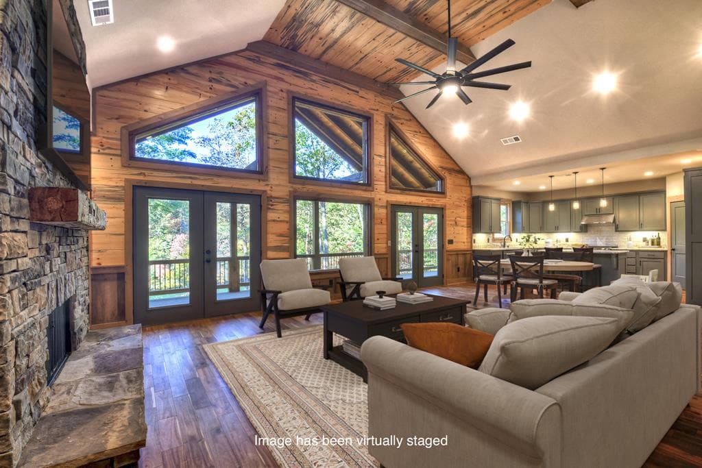 382 Pocaset Drive, Ellijay GA 30540 - Photo
