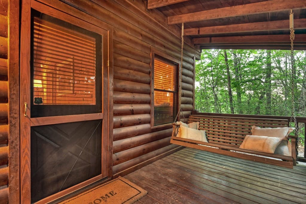 932 Granny Branch Drive, Blue Ridge GA 30513 - Photo