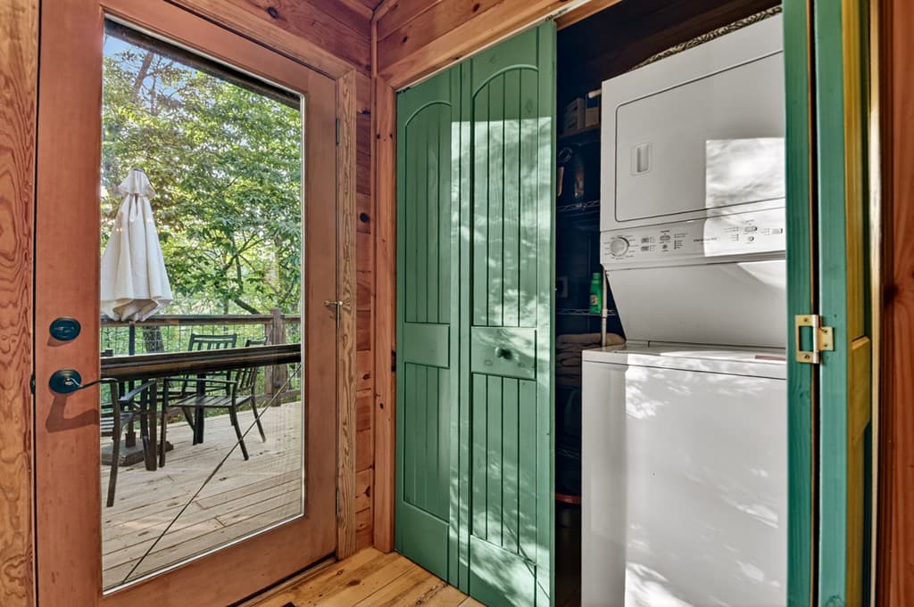 932 Granny Branch Drive, Blue Ridge GA 30513 - Photo