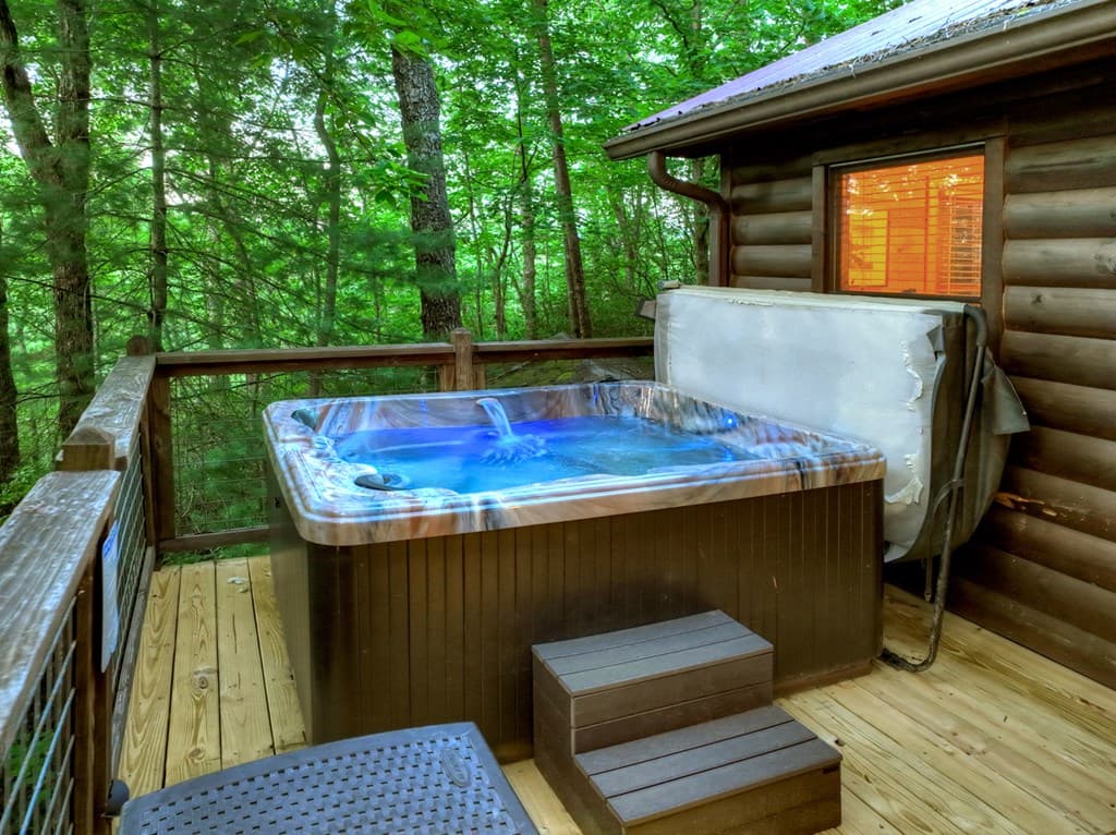 932 Granny Branch Drive, Blue Ridge GA 30513 - Photo