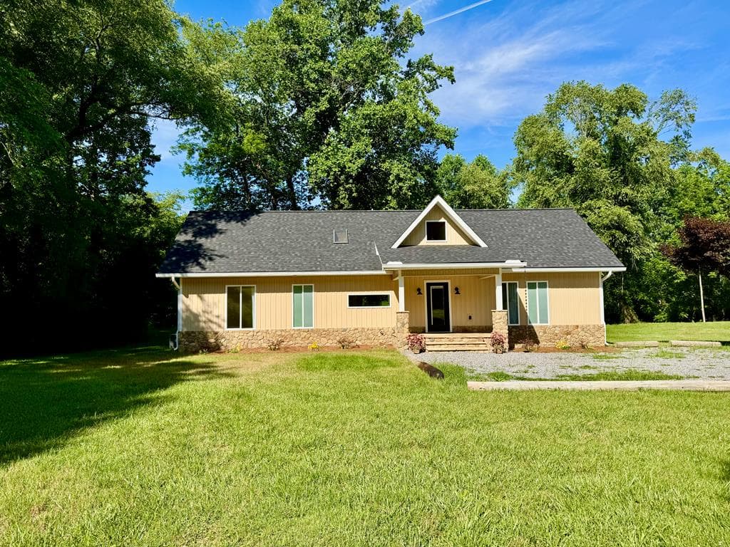 6389 Old Hwy 64 W, Warne NC 28909 - Photo