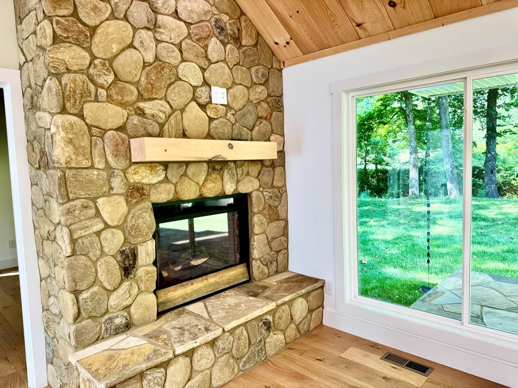 6389 Old Hwy 64 W, Warne NC 28909 - Photo