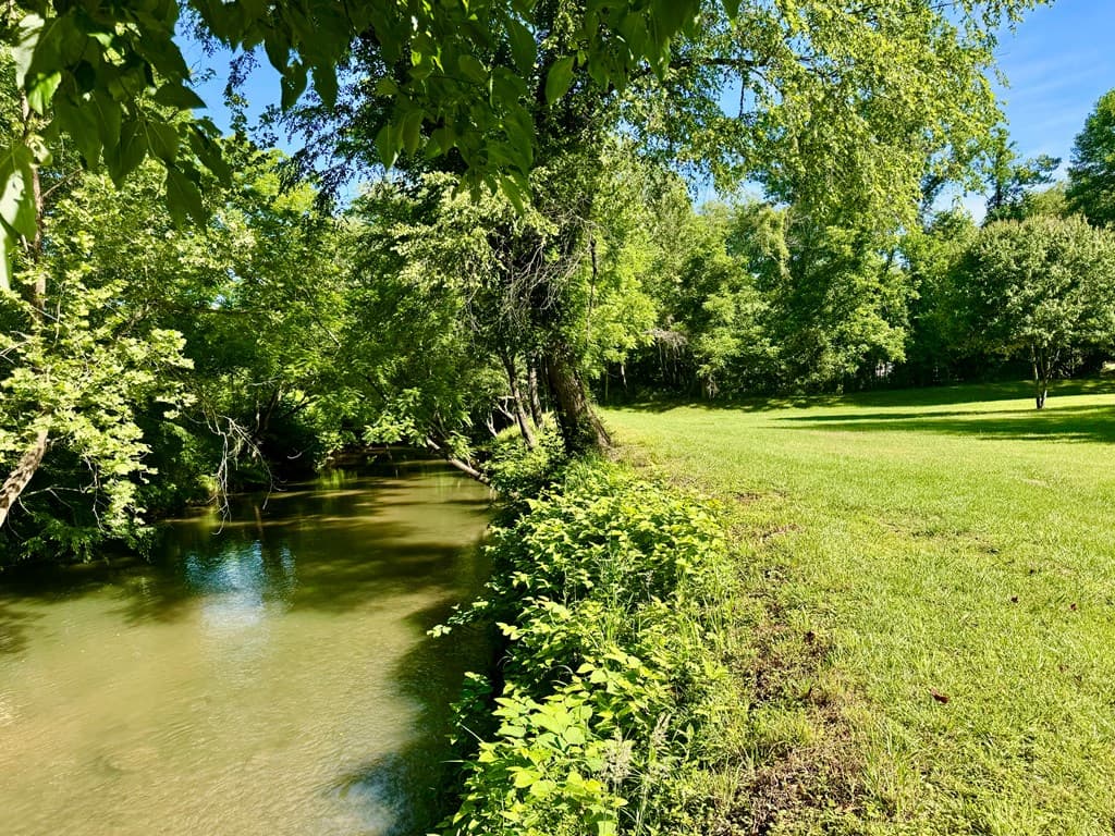6389 Old Hwy 64 W, Warne NC 28909 - Photo