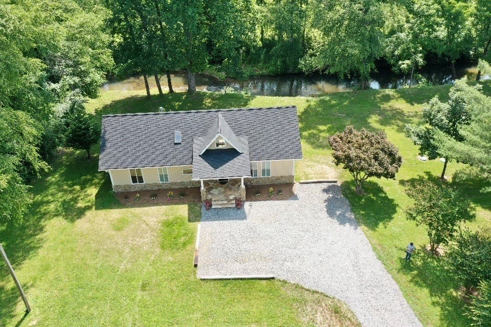 6389 Old Hwy 64 W, Warne NC 28909 - Photo