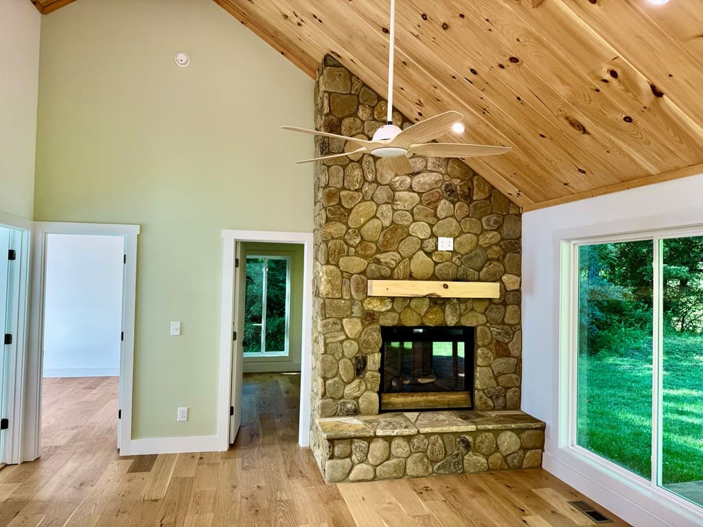 6389 Old Hwy 64 W, Warne NC 28909 - Photo