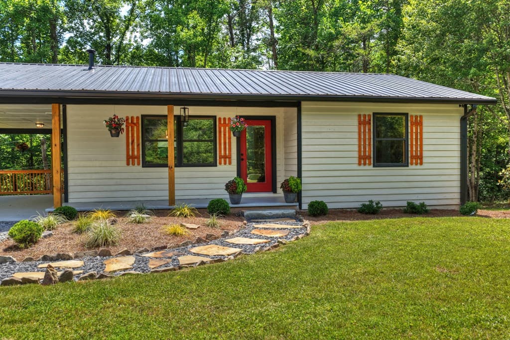 569 Number 20 Mine Road, Mccaysville GA 30555 - Photo