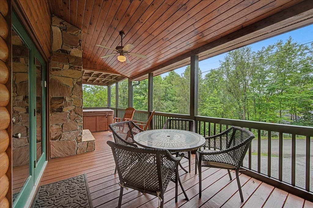 375 S Dream Catcher, Blue Ridge GA 30513 - Photo