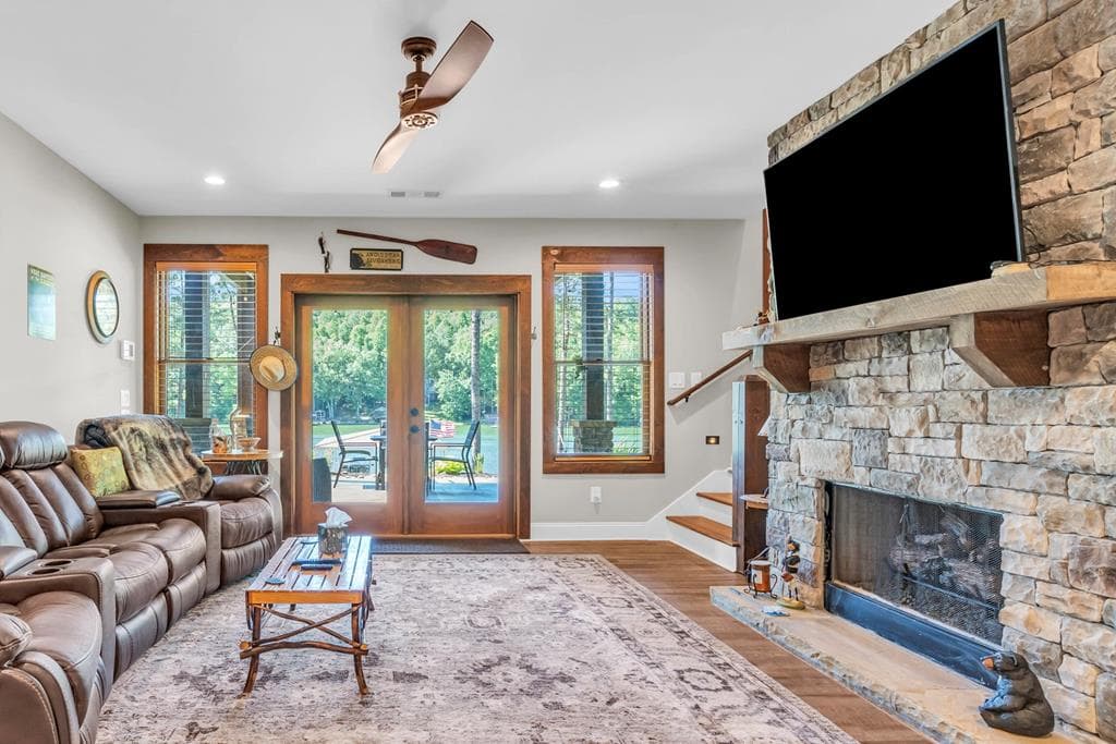 117 Valley View Court, Blairsville GA 30512 - Photo