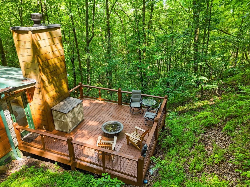 329 Laurel Ridge Drive, Blue Ridge GA 30513 - Photo