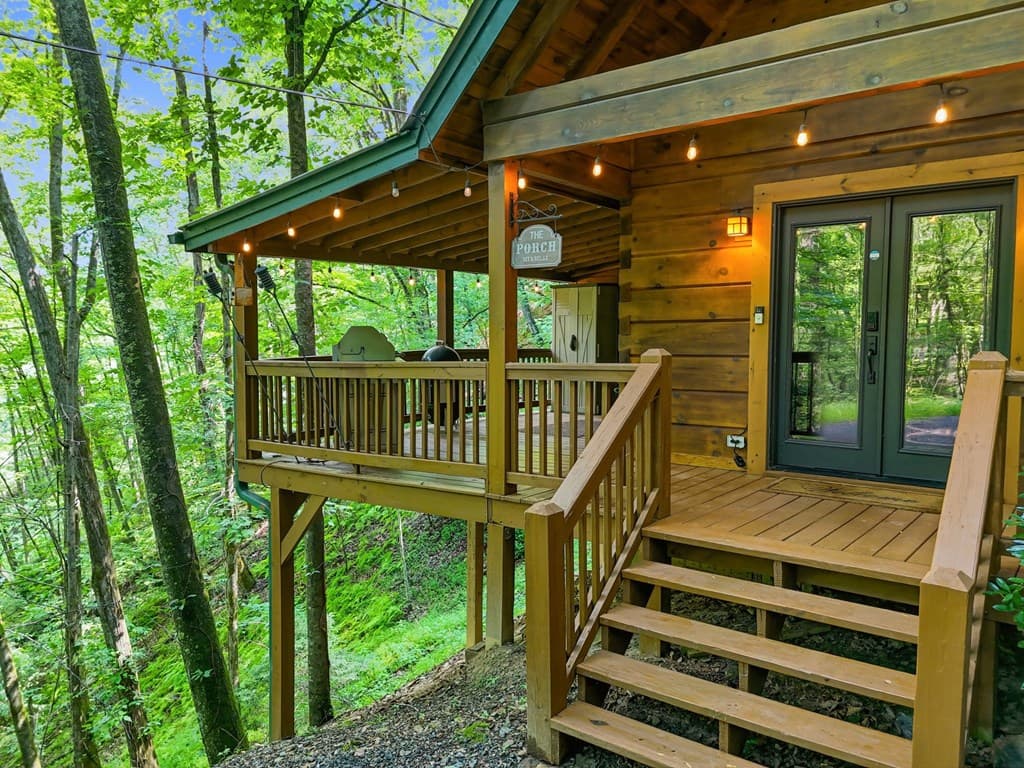 329 Laurel Ridge Drive, Blue Ridge GA 30513 - Photo