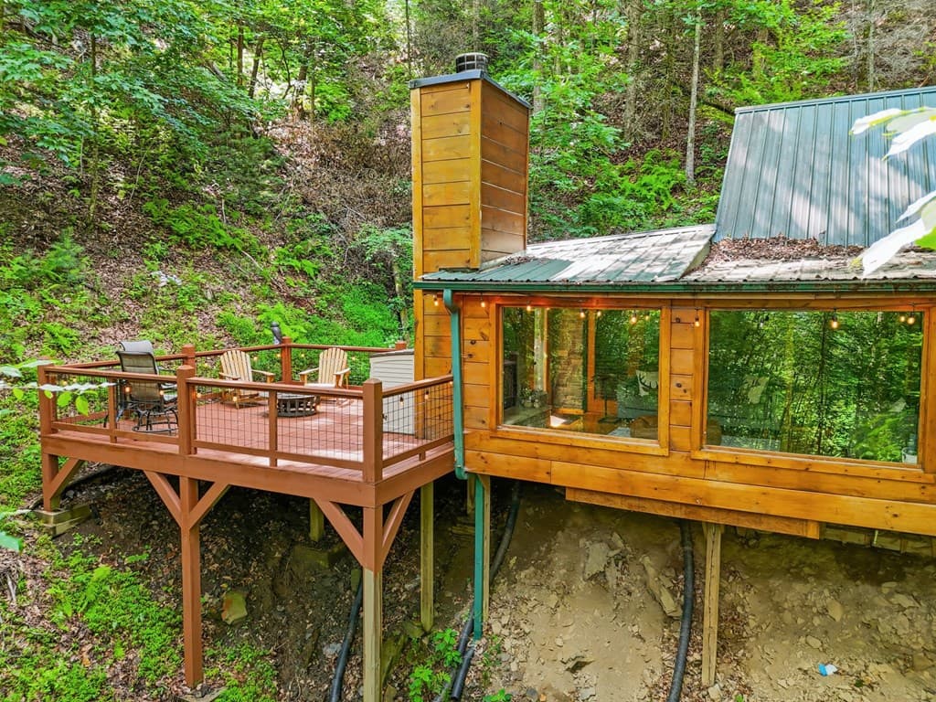 329 Laurel Ridge Drive, Blue Ridge GA 30513 - Photo