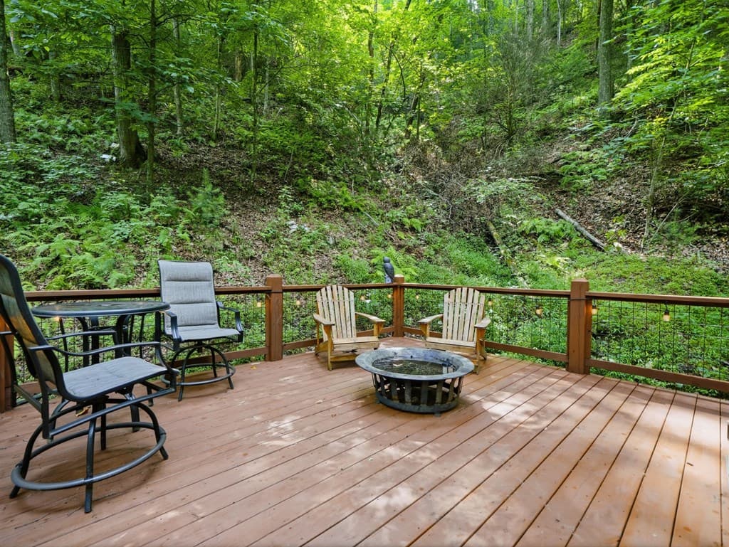 329 Laurel Ridge Drive, Blue Ridge GA 30513 - Photo
