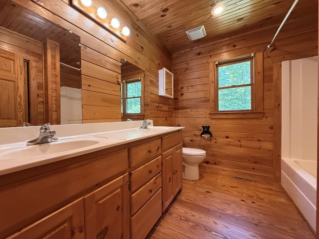 303 Pine Lane, Mineral Bluff GA 30559 - Photo