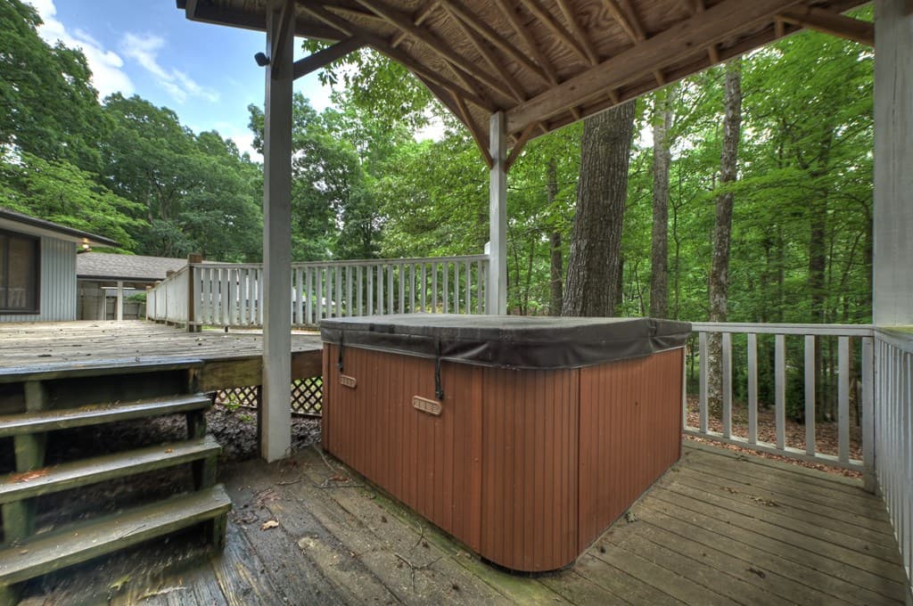 1076 Riverview Drive, Ellijay GA 30540 - Photo