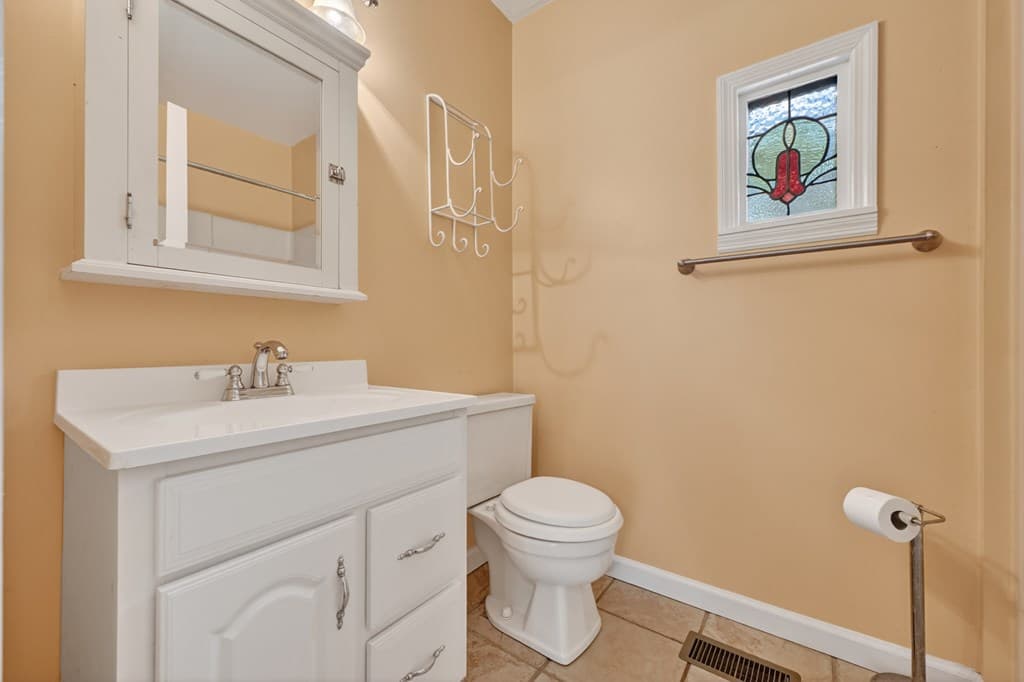 1076 Riverview Drive, Ellijay GA 30540 - Photo