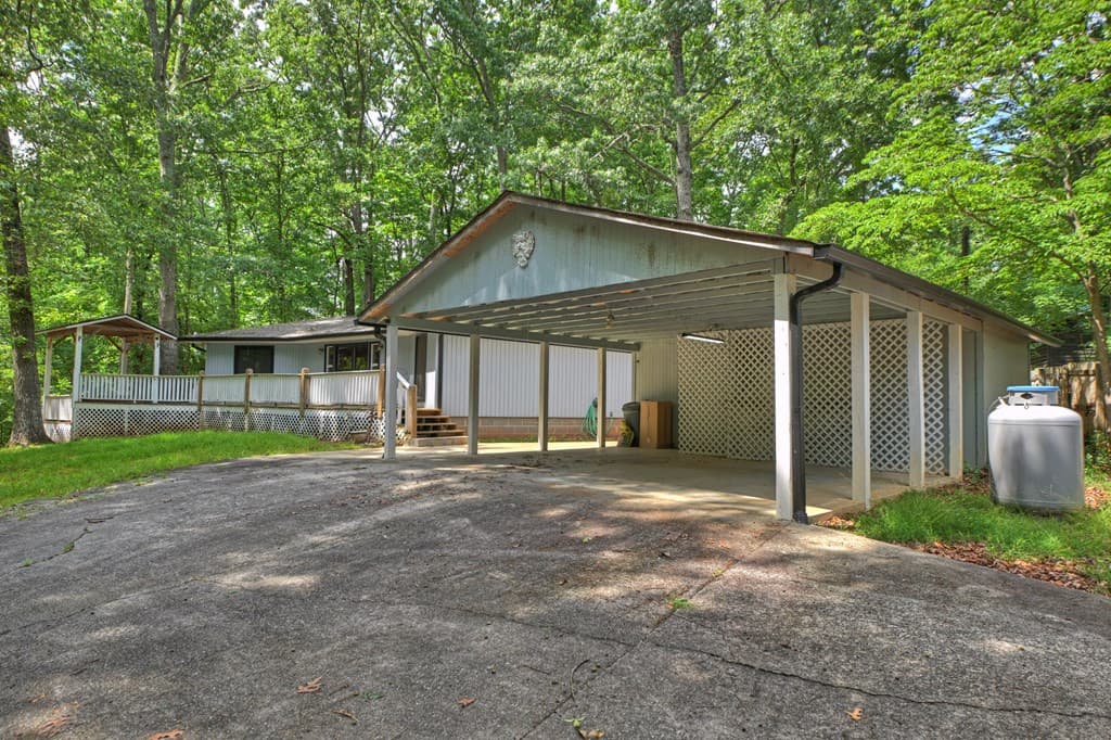 1076 Riverview Drive, Ellijay GA 30540 - Photo