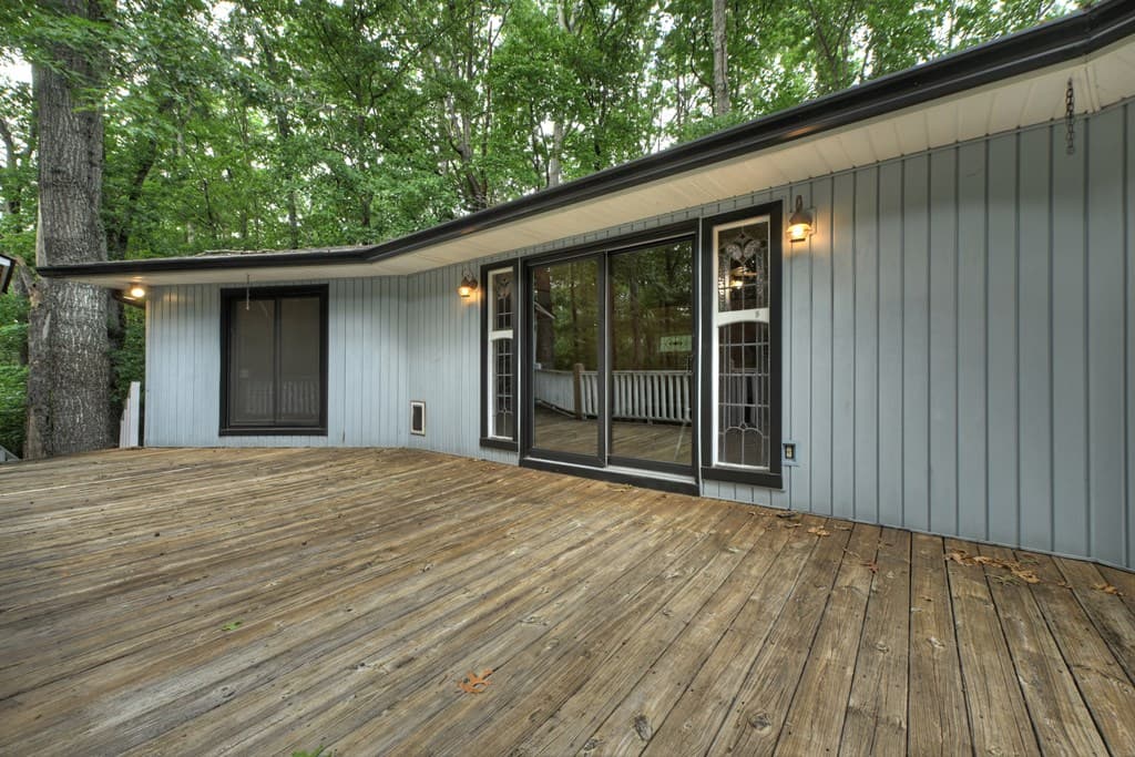 1076 Riverview Drive, Ellijay GA 30540 - Photo