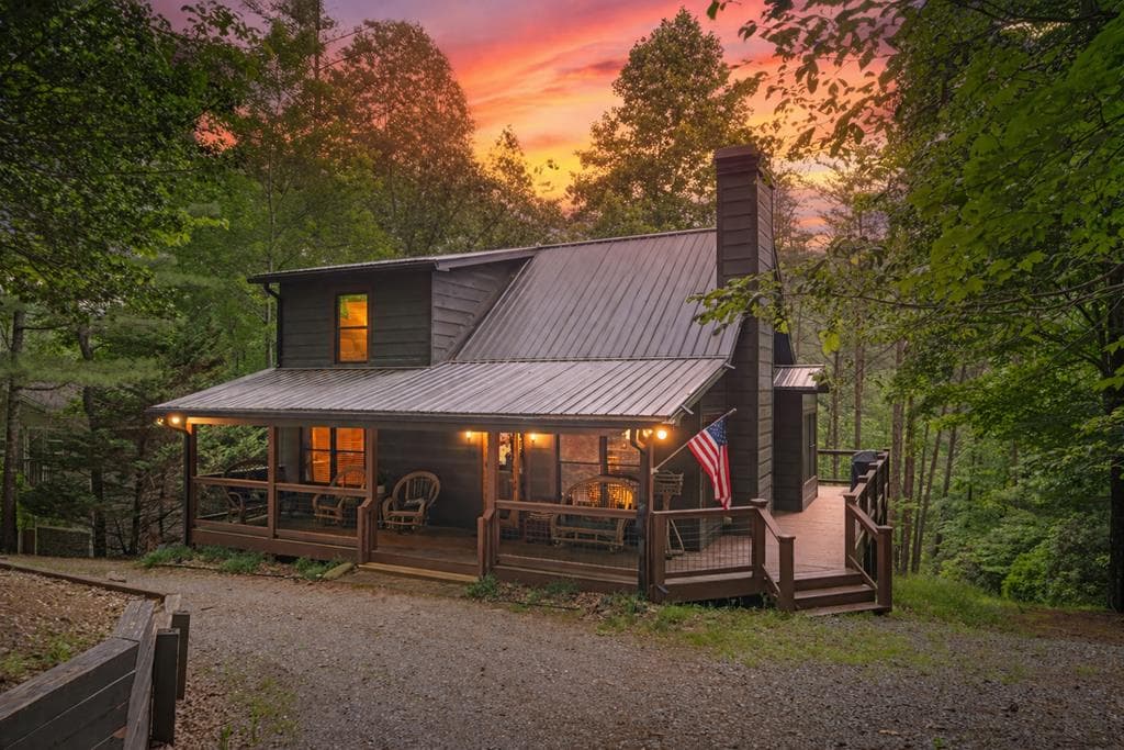 60 Clubhouse Court, Ellijay GA 30536 - Primary photo