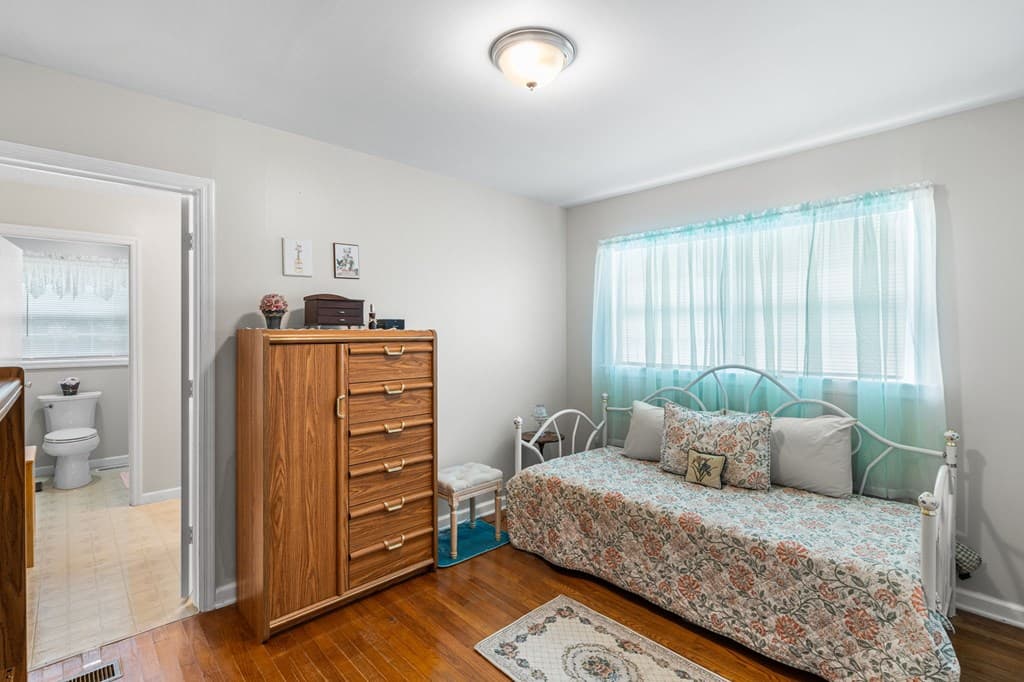733 Bell Creek Road, Hiawassee GA 30546 - Photo