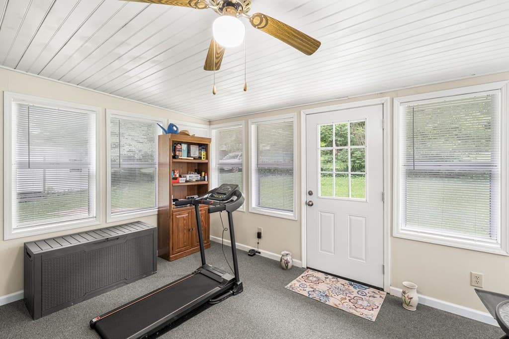 733 Bell Creek Road, Hiawassee GA 30546 - Photo