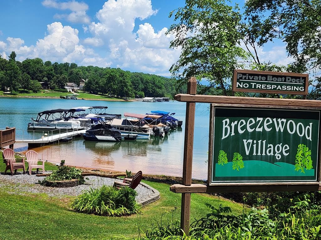 14 B Breezewood Village, Young Harris GA 30582 - Primary photo