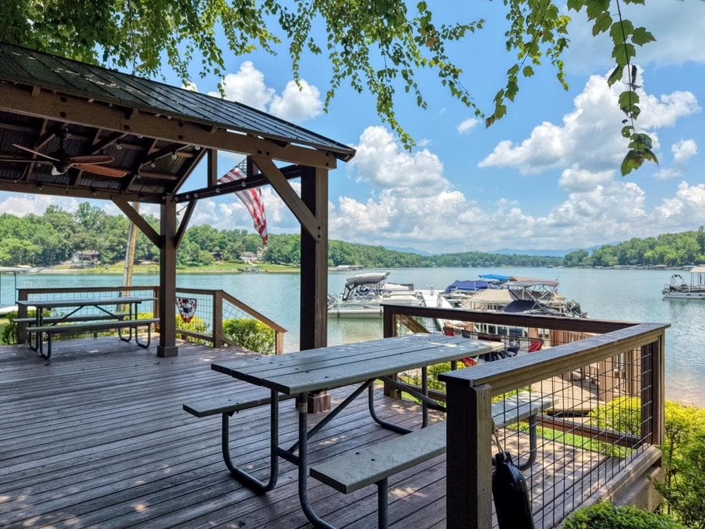 14 B Breezewood Village, Young Harris GA 30582 - Photo