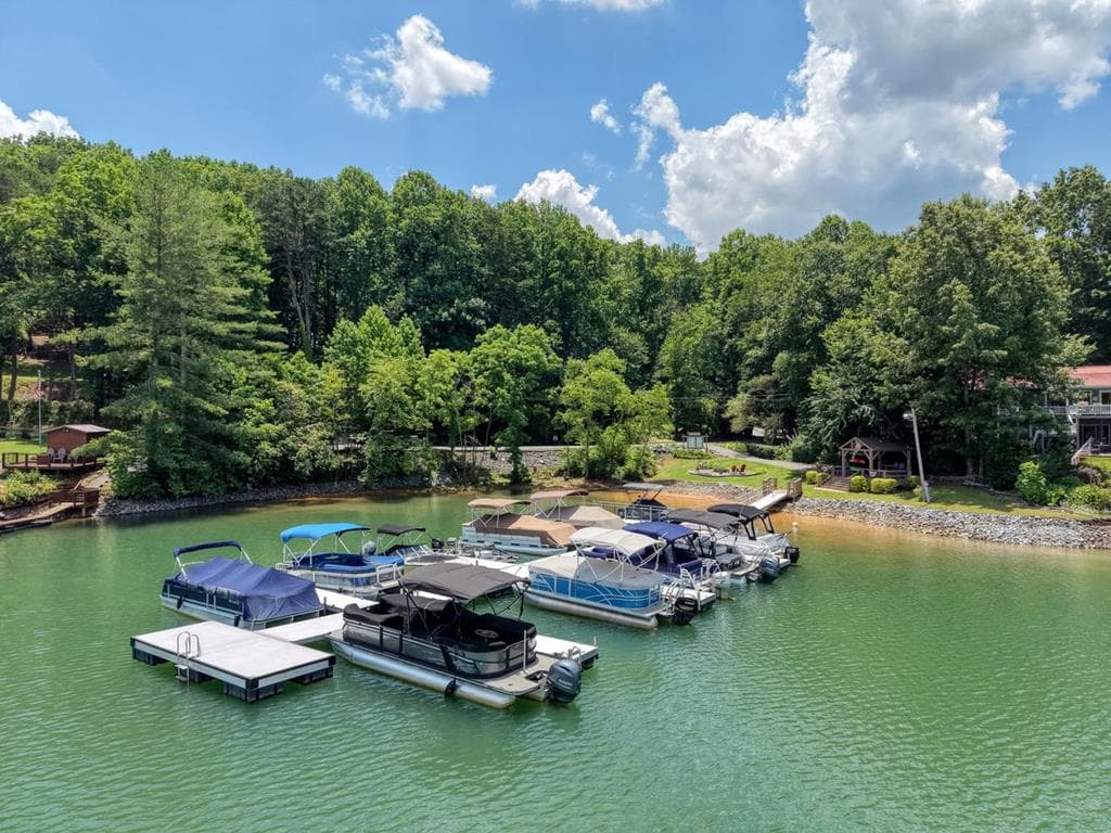 14 B Breezewood Village, Young Harris GA 30582 - Photo