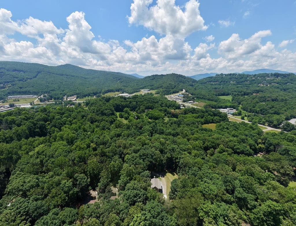 14 B Breezewood Village, Young Harris GA 30582 - Photo