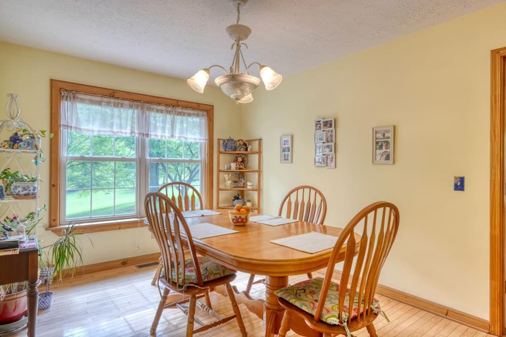 115 Ledge Lane, Blairsville GA 30512 - Photo