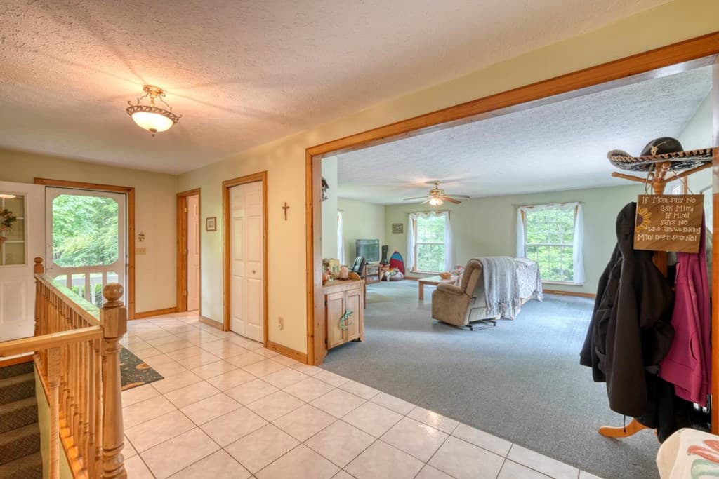 115 Ledge Lane, Blairsville GA 30512 - Photo
