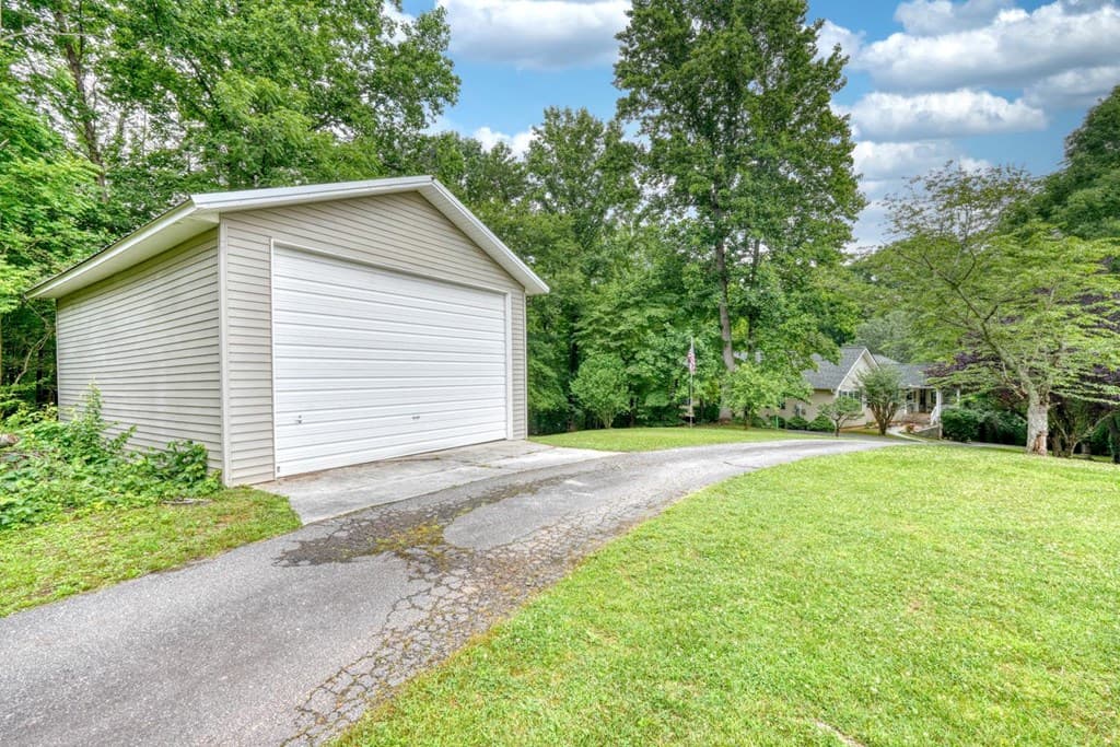 115 Ledge Lane, Blairsville GA 30512 - Photo
