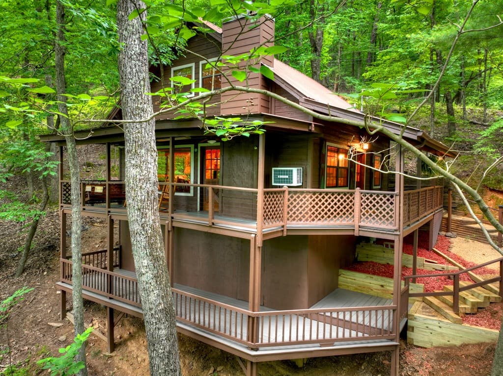 415 Walnut Mountain Road, Ellijay GA 30536 - Photo