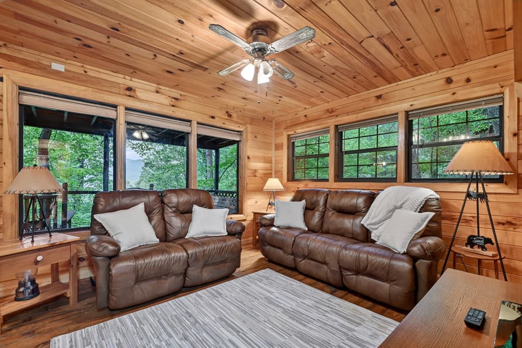 415 Walnut Mountain Road, Ellijay GA 30536 - Photo