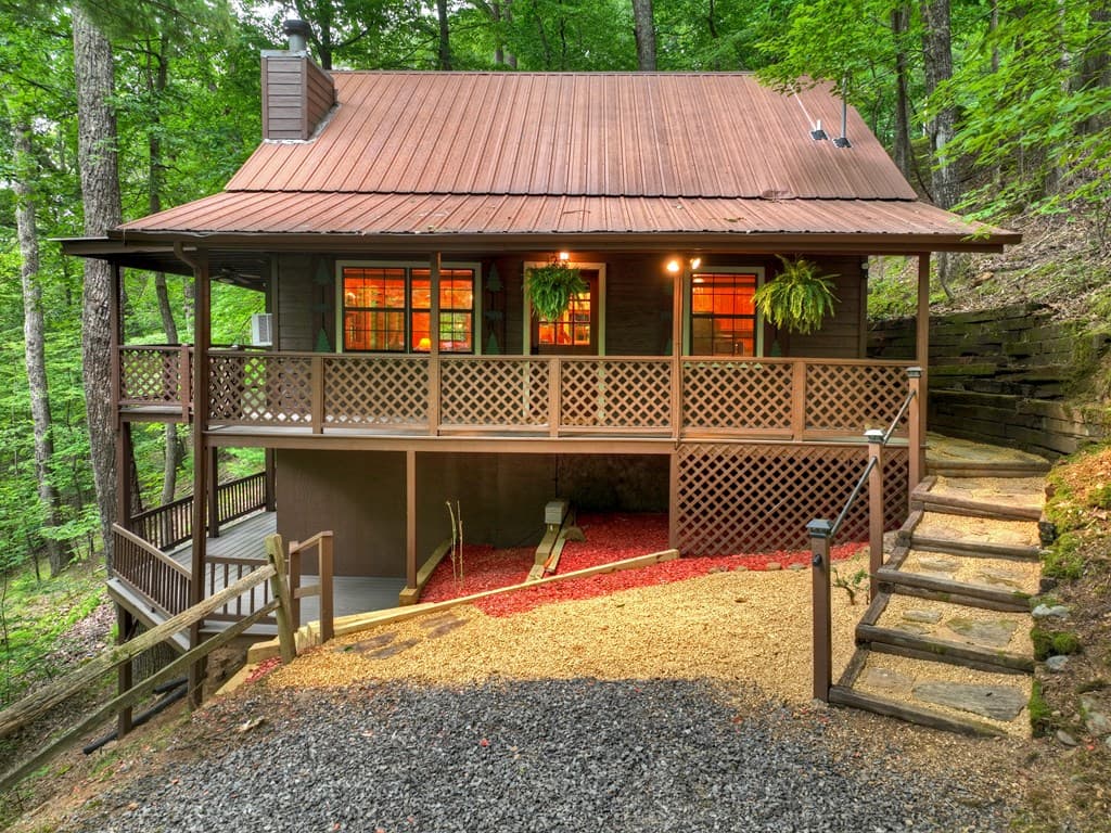 415 Walnut Mountain Road, Ellijay GA 30536 - Photo
