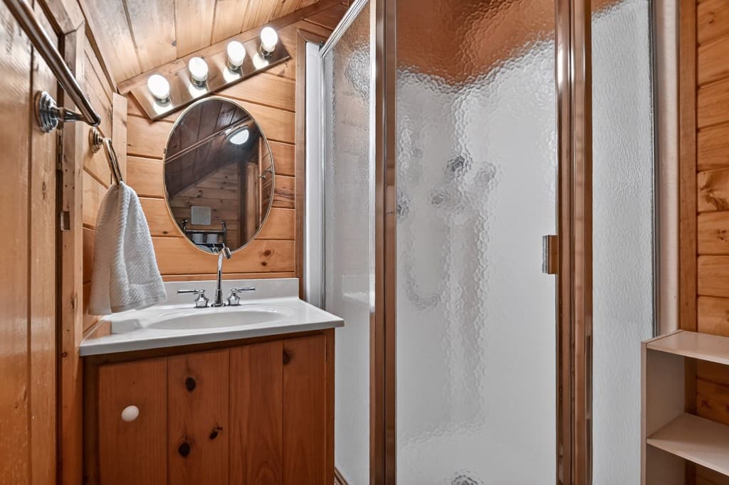 415 Walnut Mountain Road, Ellijay GA 30536 - Photo