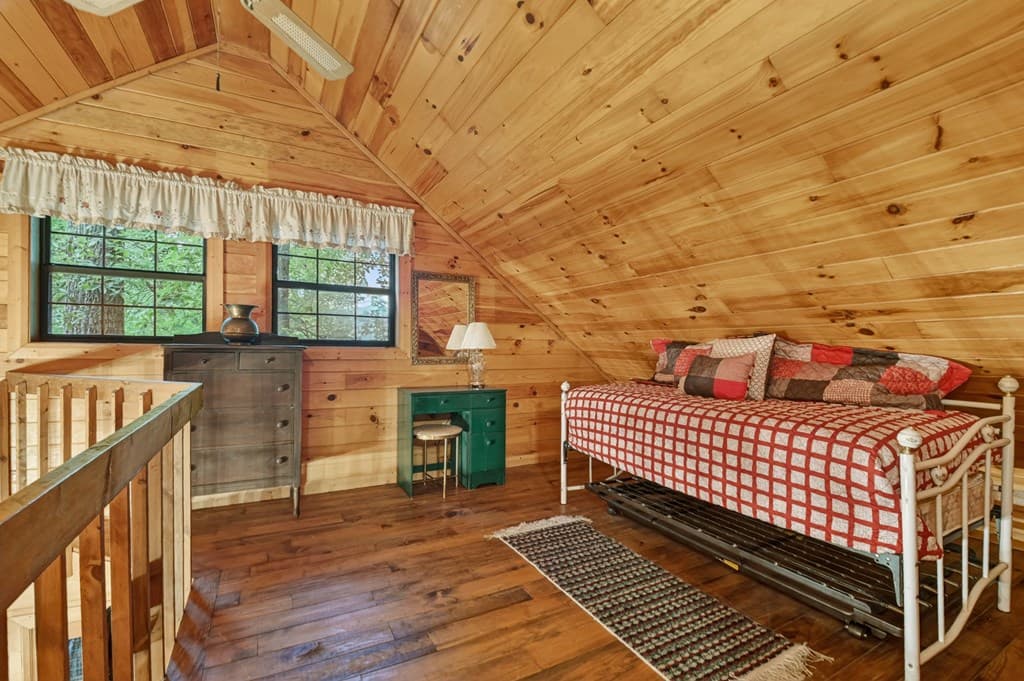 415 Walnut Mountain Road, Ellijay GA 30536 - Photo