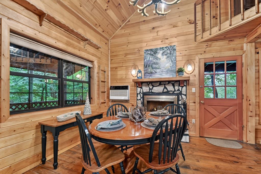 415 Walnut Mountain Road, Ellijay GA 30536 - Photo