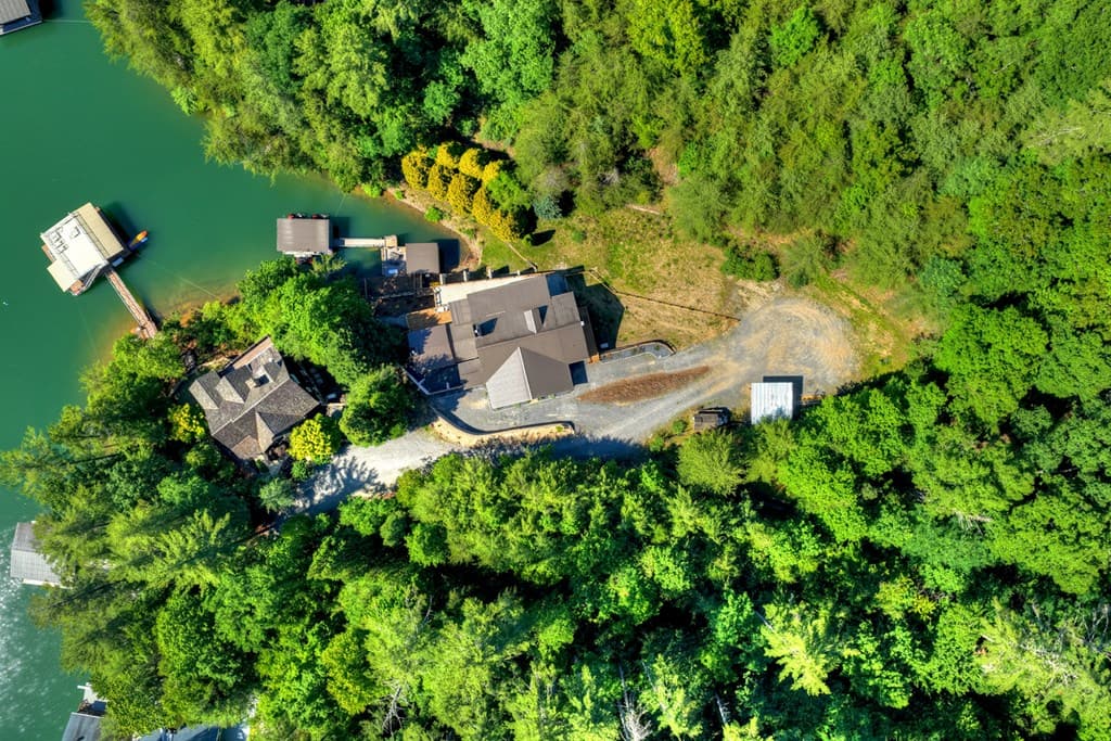 201 Highland Falls Road, Blue Ridge GA 30513 - Photo