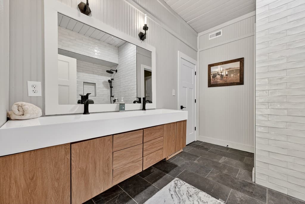 201 Highland Falls Road, Blue Ridge GA 30513 - Photo