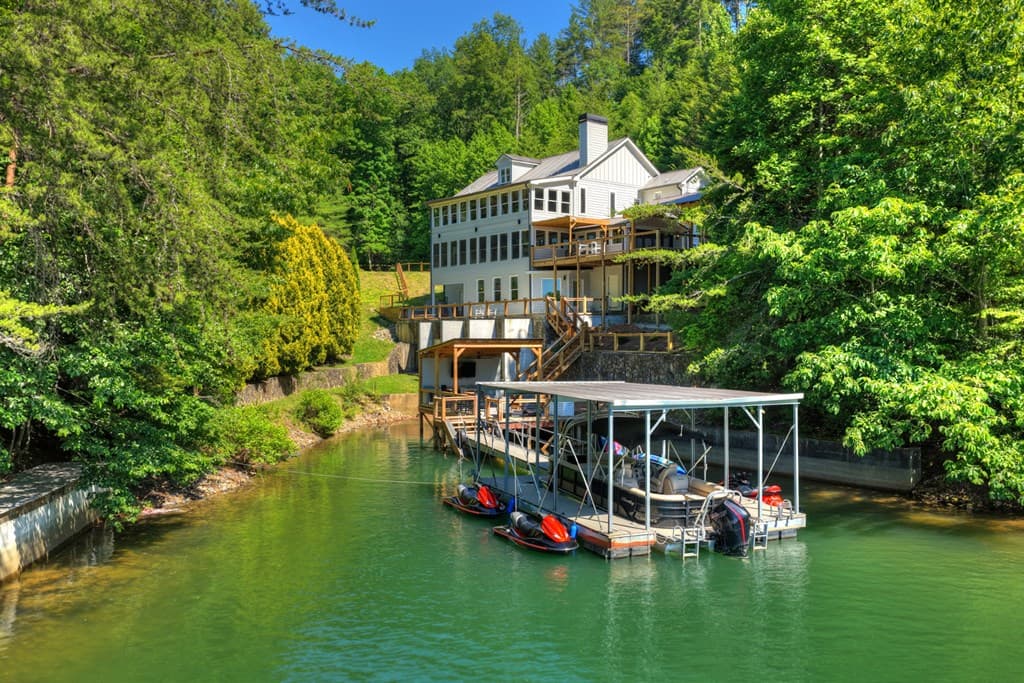 201 Highland Falls Road, Blue Ridge GA 30513 - Photo