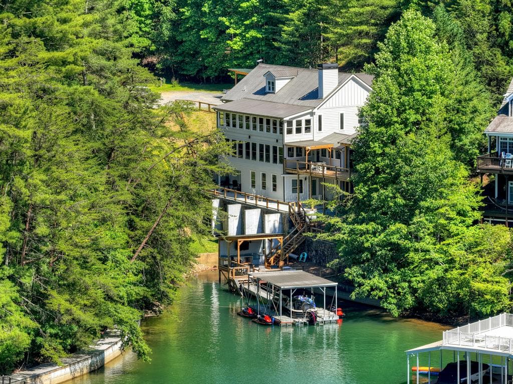 201 Highland Falls Road, Blue Ridge GA 30513 - Primary photo