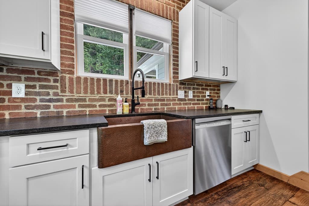 201 Highland Falls Road, Blue Ridge GA 30513 - Photo