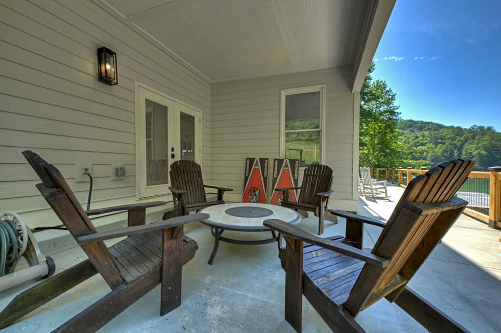 201 Highland Falls Road, Blue Ridge GA 30513 - Photo