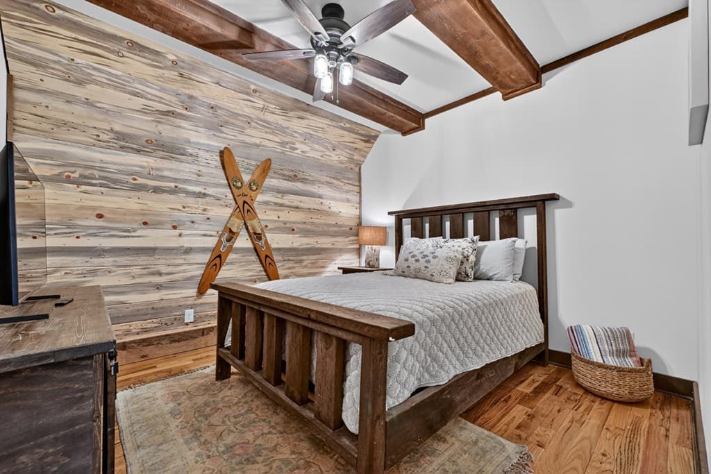 201 Highland Falls Road, Blue Ridge GA 30513 - Photo