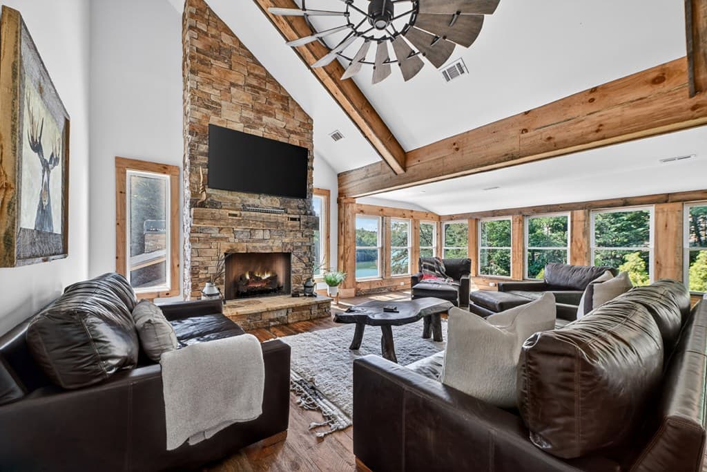 201 Highland Falls Road, Blue Ridge GA 30513 - Photo