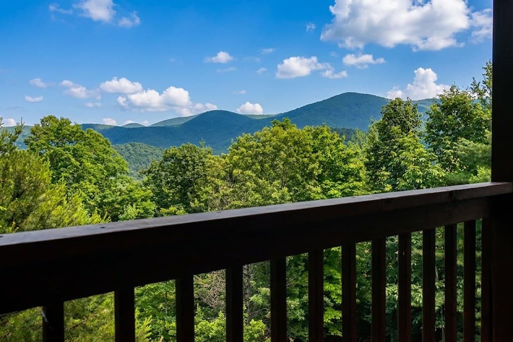 224 Crest Road, Blairsville GA 30512 - Photo