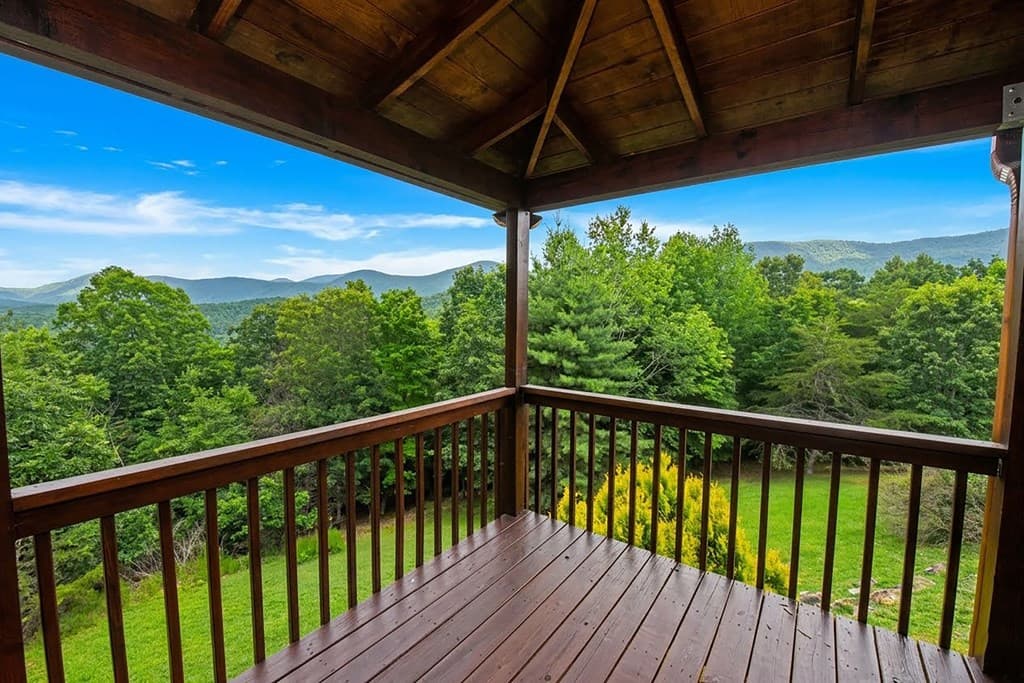 224 Crest Road, Blairsville GA 30512 - Photo