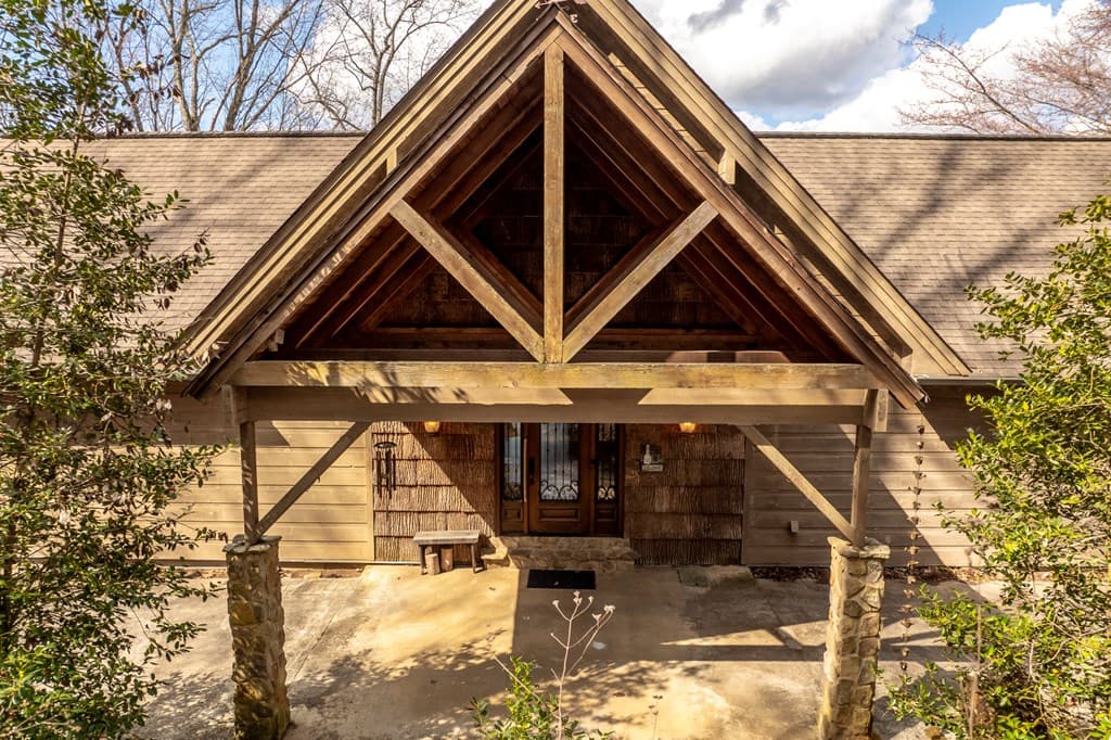 928 Kirkland Drive, Hiawassee GA 30546 - Photo