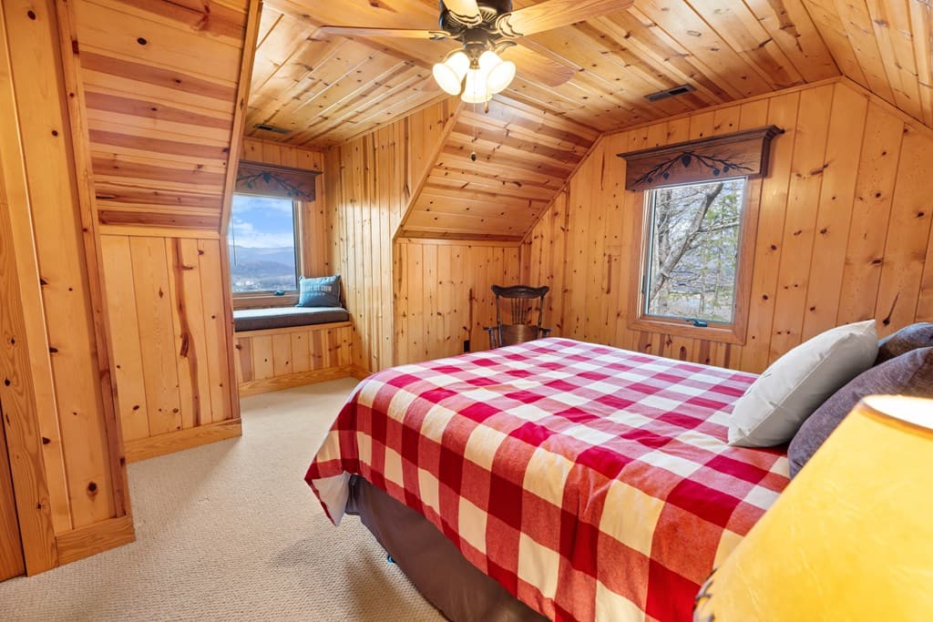 928 Kirkland Drive, Hiawassee GA 30546 - Photo